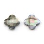 Gray mother-of-pearl faceted clover 22mm x 1pc