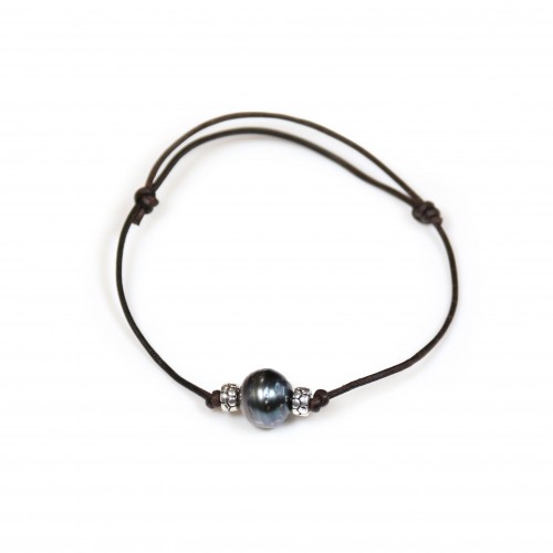 Leather bracelet with Tahitian cultured pearls
