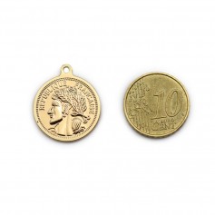 Pendant in the shape of a 20mm coin, plated with "gold flash" on brass x 2pcs