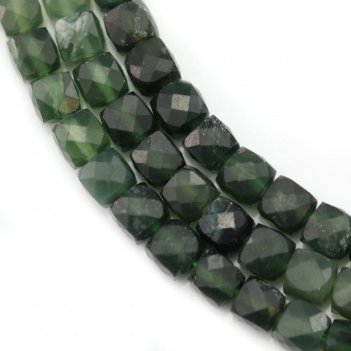 Natürliche grüne Jade, Würfelform facettiert, 5mm x 39cm