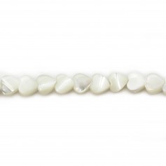 White mother of pearl heart shape bead strand 4mm x 40cm