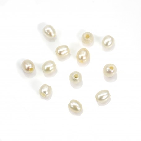 Perle de culture d'eau douce, blanche, olive, 4-4.5mm x 2pcs
