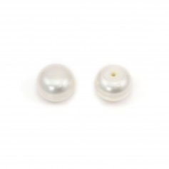 Freshwater cultured pearls, half-perforated, white, button, 7.5-8mm x 4pcs