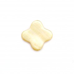 Yellow mother of pearl clover shape 12mm x 2pcs