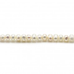 Freshwater cultured pearls, white, oval, 5.5-6mm x 37cm