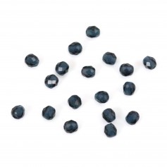 Synthetischer dunkelblauer Saphir, runde facettierte Form, 2mm x 10pcs