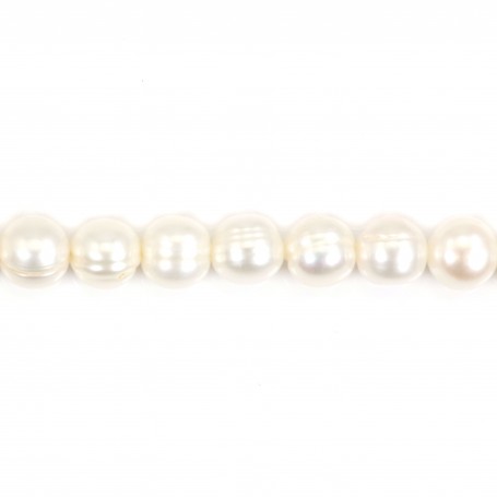 Freshwater cultured pearl, in white color, in round shape, 8-9mm x39 cm