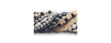 Freshwater cultured pearl fully drilled
